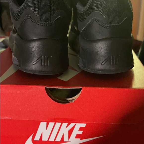 Boys sneakers - Picture 3 of 6